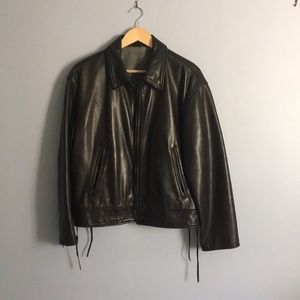 Hugo Boss men’s leather jacket. Never worn.